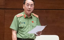 Thượng tướng Trần Quốc Tỏ phát biểu, giải trình trước Quốc hội