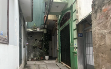Nhà trong ngõ không sổ đỏ ở Hà Nội bán với giá rẻ “giật mình”