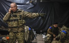 Rộ tin Tổng tư lệnh Ukraine "nổi loạn" chống lệnh, sắp bị sa thải: Kiev ra tuyên bố, chân tướng lộ diện?