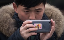 Không iPhone hay Samsung, người Triều Tiên chỉ dùng loại smartphone này: "Tìm khắp thế giới không đâu có"