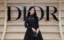 Sự thật đen tối đằng sau những chiếc túi Dior, Giorgio Armani giá tới 70 triệu đồng: Mua từ nhà cung ứng chỉ 1,2 triệu đồng, 'hô biến' thành hàng xa xỉ khi vào store
