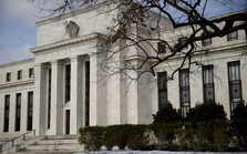 Reuters: Fed có thể hạ lãi suất tại cả 3 cuộc họp còn lại của năm 2024, mỗi lần giảm 0,25%