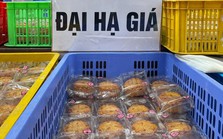 Chợ mạng chạy đua xả bánh Trung Thu giá siêu rẻ