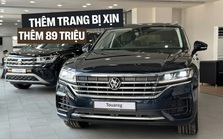 VW Touareg bản mới về đại lý: Giá 2,788 tỷ ngang GLC 300, có đèn ma trận, mâm to, treo khí nén