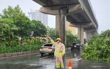 Phó Thủ tướng yêu cầu duy trì cấm đường, hạn chế người dân ra khỏi nhà