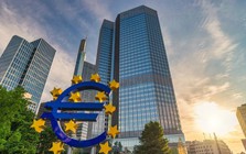 Lạm phát về mức mục tiêu, ECB giảm lãi suất lần 3 trong năm