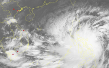 Miền Bắc đón không khí lạnh, Biển Đông "chào" bão Trà Mi, thời tiết nguy hiểm như thế nào?