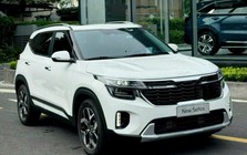 Kia Seltos bổ sung bản GT-Line Đặc biệt: Mâm 18 inch, ghế da màu nâu, đồng hồ 10,25 inch, cửa sổ trời toàn cảnh, giá 839 triệu ngang CUV cỡ C