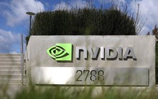 Nvidia - Công ty 3.500 tỷ USD làm rung chuyển ngành chip toàn cầu: Ai không cạnh tranh được chỉ còn cách 'làm thuê', Samsung, Intel thất bại đau đớn vì muốn đầu tay đôi