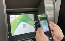 Có được rút tiền bằng mã QR tại ATM khác ngân hàng?