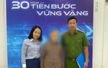 Thấy cụ bà đến ngân hàng rút tiền tiết kiệm với vẻ mặt sợ sệt, nhân viên ngân hàng MB lập tức báo công an