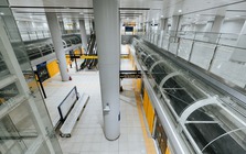 Ngỡ ngàng khung cảnh bên trong Metro số 1 trong những ngày người dân được trải nghiệm: "Còn hơn trong phim"