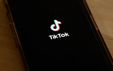 Mỹ cấm TikTok Shop để bảo vệ TMĐT: 61% mua hàng sau khi xem clip, mới ra mắt 1 năm đã vượt mặt Shein, thu về 16 tỷ USD, nguy cơ hàng giá rẻ Trung Quốc dìm ngập thị trường