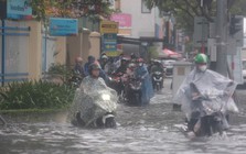 Từ đêm nay, miền Trung chuyển mưa rất lớn