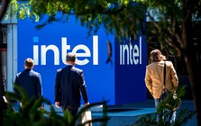 Intel dính bẫy 'nghịch lý của nhà đổi mới', suốt 40 năm ngủ quên trên chiến thắng