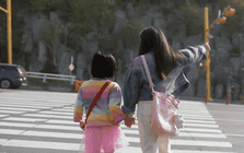 Thần đồng diễn xuất 1 năm đóng 8 phim gây bão MXH, chỉ 1 ánh mắt cũng khiến cả thiên hạ nín thở