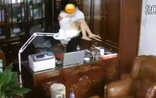 Vụ lộ clip người đàn ông ‘thân mật’ với nhiều phụ nữ: Có dấu hiệu của nhiều tội phạm khác nhau