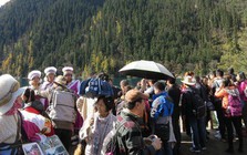 Khách Việt kể chuyện du lịch điểm nổi tiếng ở Trung Quốc, nhận xét: "Đi rồi mới biết là kiếp nạn!"