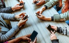 Google phát cảnh báo đến người dùng Android và iPhone