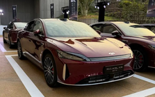 Hãng xe xây nhà máy tại Việt Nam vừa ra mắt ‘bom tấn’ xe hybrid đi 2.500 km, giá khởi điểm hơn 600 triệu đồng