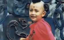 Cuộc sống khó tin sau 40 năm của nam diễn viên đóng Hồng Hài Nhi nổi tiếng nhất