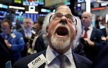 Phiên 18/11: Khối ngoại giảm đà bán ròng, ngược chiều "tung" gần 400 tỷ gom một cổ phiếu Bluechips