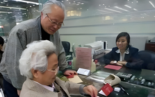 Gửi tiết kiệm 44 tỷ đồng lãi suất 13%, sau 1 năm đến rút chỉ còn 0 đồng: Ngân hàng khẳng định chưa từng có mức lãi này!