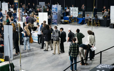 Chưa từng có trong 22 năm, thị trường lao động Mỹ gặp tình trạng báo động: Dự đoán khả năng Fed cắt giảm lãi suất tăng lên 68%