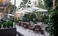 Đi thăm bé Panda, mẹ bỉm Ngô Mai Phương hé lộ một góc biệt thự xa hoa nhà chồng Mai Ngọc