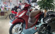 Xe máy điện lên ngôi - xe máy xăng hết thời 'làm giá': Người tiêu dùng hưởng lợi kép