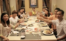 Đi họp lớp các bạn bỏ hết về trước lúc thanh toán: Tôi ở lại cuối cùng với lớp trưởng lại là 'người hưởng lợi nhất'