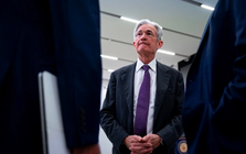 Quyết định hạ lãi suất trong năm tới của Fed gặp 'đá tảng'