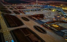 Siêu "công trình thế kỷ" 16 tỷ USD của Việt Nam sắp tới ngày trọng đại: Hơn 3.000 máy móc, 15.000 người dồn lực chuẩn bị đón chuyến bay đầu tiên