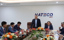 Phó Thủ tướng Thường trực Nguyễn Hòa Bình thăm Công ty VinFast và Cảng container Quốc tế Hateco Hải Phòng