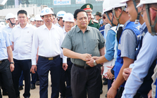 Trước ngày trọng đại, Thủ tướng thị sát và chỉ đạo "nóng" tại siêu dự án 16 tỷ USD của Việt Nam