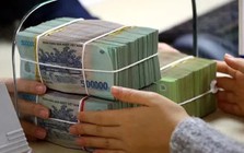 Lãi suất nhích tăng trong cao điểm cuối năm