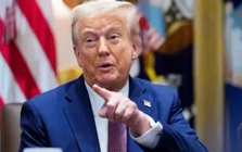 Tổng thống Trump lạc quan về nền kinh tế Mỹ