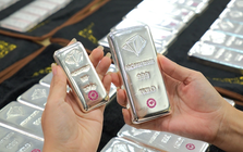 Giá bạc đồng loạt phục hồi