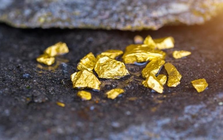 Phát hiện hơn 20.000 kg vàng trị giá 58.000 tỷ đồng bị bỏ ngoài hố rác