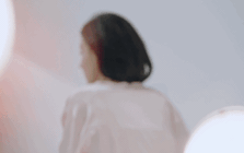 Trương Bá Chi sống thế nào mà bị 3 người quản lý quay lưng?