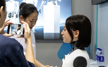 2.000.000 con robot khiến Trung Quốc đối mặt bong bóng công nghệ kỷ lục