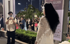 Việt Nam có 1 mỹ nhân đẹp đến mức chỉ ngồi cười cũng đổi đời, visual đỉnh cao gây bão khắp MXH Trung Quốc