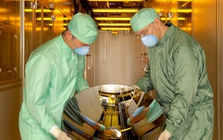 Đã tạo được tia EUV, nhưng tại sao máy quang khắc Trung Quốc vẫn thua ASML, hóa ra vì thiếu bộ phận này