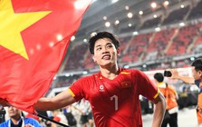 Phỏng vấn nóng ngôi sao sáng nhất U22 Việt Nam - Đình Bắc: "Vô địch trên đất Thái sướng không gì bằng!"
