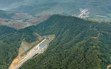 Hơn 4.000 người, 1.750 máy móc vượt thách thức chưa từng có, giúp đoạn tuyến quy mô lớn nhất cao tốc Bắc - Nam vượt tiến độ