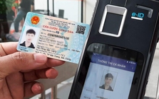 Những loại giấy tờ nào cần nộp cho ngân hàng trước 1/1/2026, tránh bị "đóng băng" toàn bộ giao dịch?