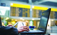 Cảnh báo cho ai sử dụng máy tính còn có 4 thói quen này