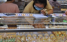 Phát hiện nữ nhân viên công ty vàng bạc thường xuyên đi mua bạc xi mạ, sở hữu gần 550 triệu đồng: Công an Cần Thơ làm rõ điểm bất thường