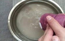 Cái gì càng lau càng bẩn: Giật mình khi biết là thứ nhà nào cũng dùng mỗi ngày