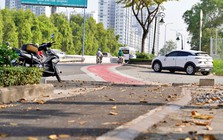 Cận cảnh đường dành riêng cho xe đạp đầu tiên ở TP.HCM trước ngày về đích